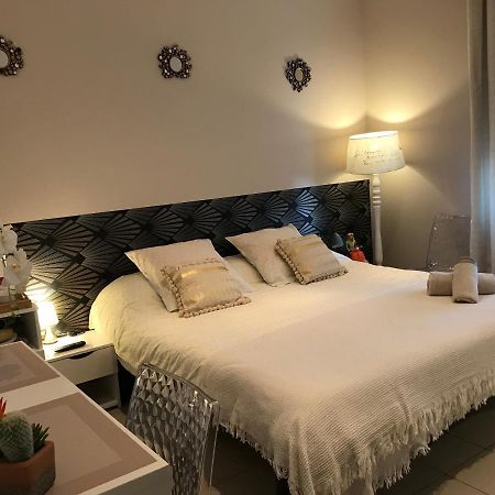 Le Marty Bed & Breakfast Narbonne Exterior photo